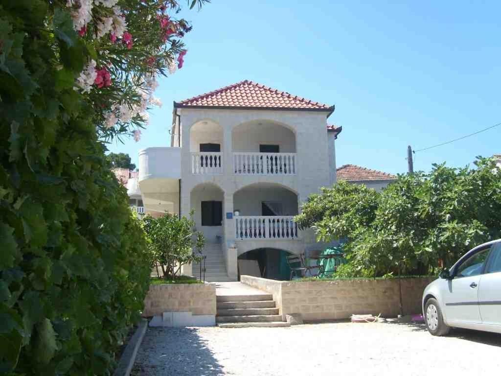 Apartments And Rooms By The Sea Sutivan, Brac - 2943 Esterno foto